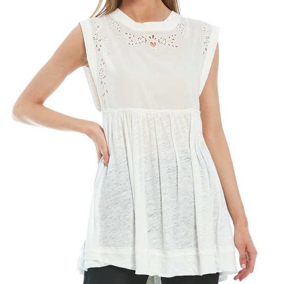 Free People - Picture 1 of 14